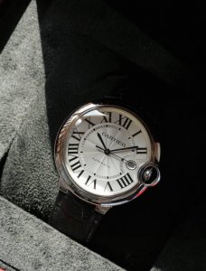 Cartier Blue Balloon series model Wsbb0026 automatic mechanical steel material