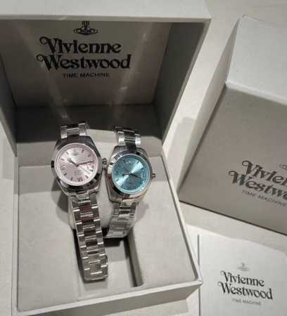 Help! This little blue and pink watch from Empress Dowager Cixi is so pretty! Th - Click Image to Close
