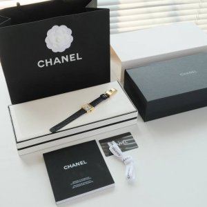 Original Chanel Roman numeral vintage small sugar cube watch, the watch was bor