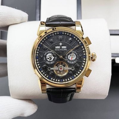 Patek Philippe - Premium Men's Watch, exuding elegance and sophistication. Featu