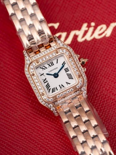 Bv Cartier Cheetah Mini, 19mm x 25mm, featuring an original Swiss imported quart