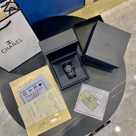 High-quality ceramic Chanel J12 quartz women's watch, ceramic material, pebble - Click Image to Close