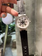 Lv super masterpiece, the full series of Lv Tambour Slim has been airborne into