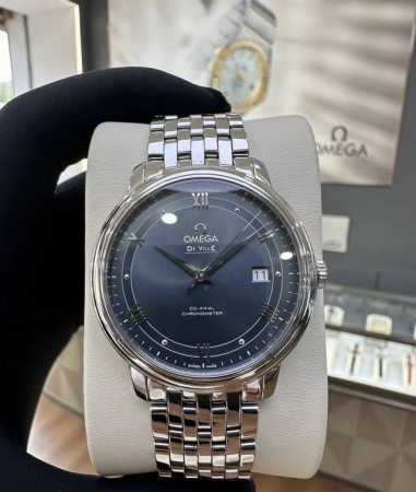 The blue dial is truly, truly high-end! 99% new Omega De Ville series men's mech - Click Image to Close