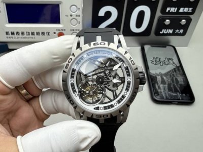 Roger Dubuis Tourbillon shipped real photos!