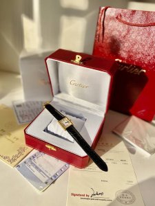 Women's crocodile pattern leather strap Cartie.R Tank Mc series women's model,