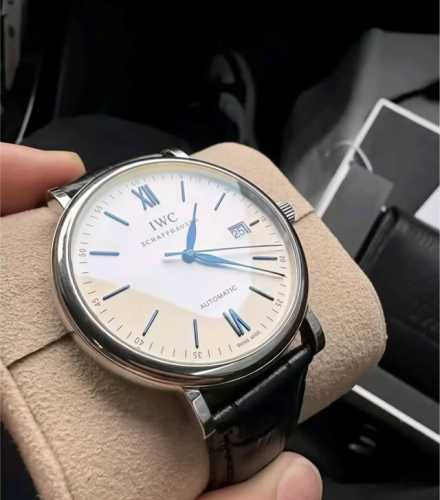 redefines the highest version of Portofino on the market. The true meaning of th