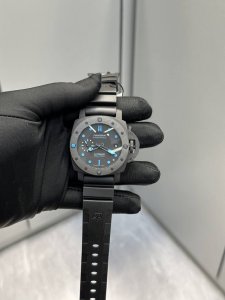 Panerai Pam2231 model P.900 movement 42Mm Ddd