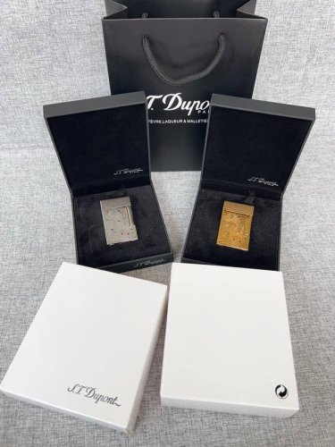 Today's Valentine's Day gift recommendation is a fireworks lighter. Speaking of