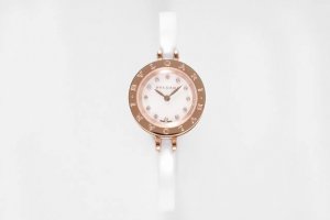Bulgari B.Zero1 Ceramic Watch Features A Swirling Crownless Case Design Inspired