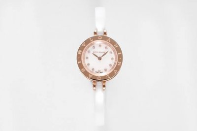 Bulgari B.Zero1 Ceramic Watch Features A Swirling Crownless Case Design Inspired