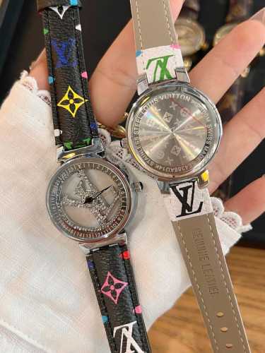 Upgraded version of the Lucky Turn Lv style women's watch. The neat and capable