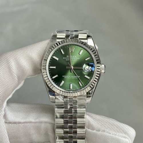 The Rolex Oyster Perpetual Datejust 31mm watch collection is elegant yet timeles