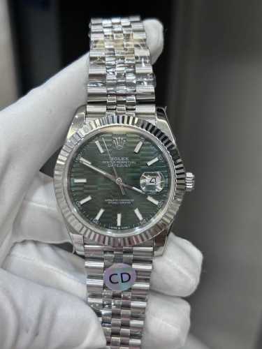 Exclusive Photos of the Rolex Datejust, Model M126334-0030, Wavy Green Dial, 41m