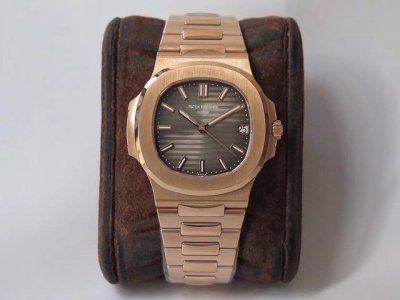 Zf Patek Philippe Super Nautilus is pure in color, rust-free, corrosion-resistan