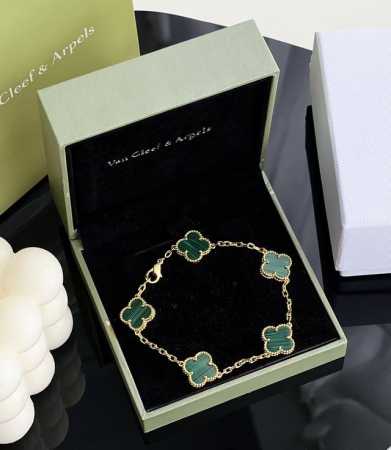 Van Cleef & Arpels Vca "Malachite" Four-Leaf Clover Five-Flower Bracelet. Highes - Click Image to Close