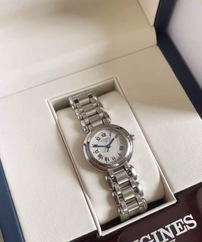 Longines Longines Heart Moon series quartz movement 30 meters water resistant wo