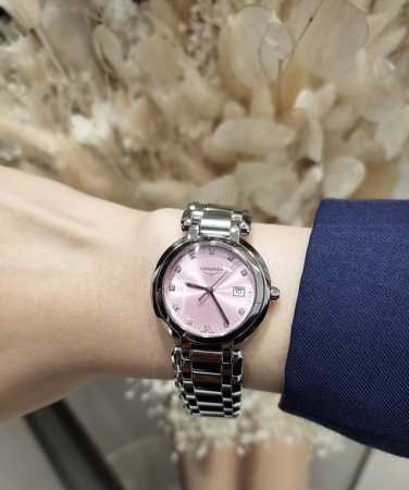 Heartbeat strikes Longines Heart Moon Sakura plate, pokes the center bar The sp - Click Image to Close