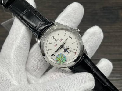 5C Factory, with heartfelt dedication, presents the stunning Jaeger-LeCoultre Ma