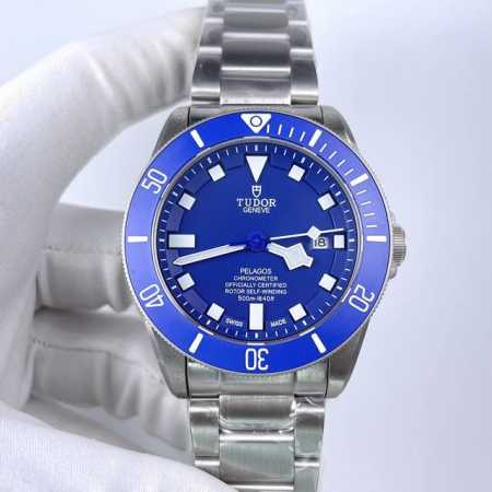 The "Super A Version" of the Lagos model is exquisitely detailed and perfectly p - Click Image to Close