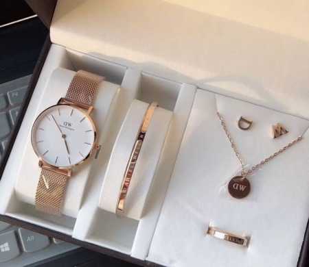 Daniel Wellington Classic Women's Five-Piece Set: A Brilliant Journey Through Li - Click Image to Close