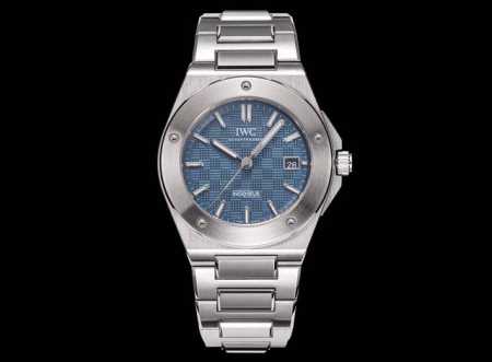 Gh The year's flagship creation, the all-new IWC Ingenieur Automatic 40, makes i - Click Image to Close