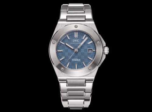 Gh The year's flagship creation, the all-new IWC Ingenieur Automatic 40, makes i