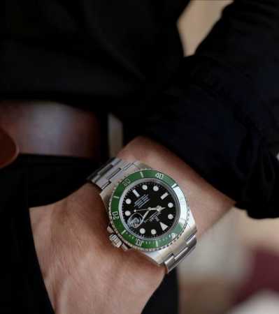 I've been wearing this green Submariner for almost a month now, so let me talk - Click Image to Close