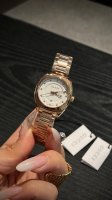 Gucci Gg2570 series Ya142504 watch quartz movement, size 28mm. Arrived