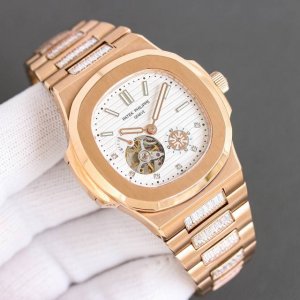 The ultimate revised version of the Patek Philippe Nautilus 5711 has arrived! T