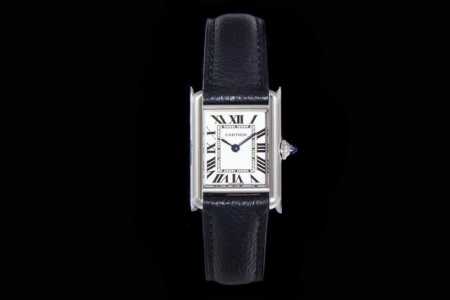 The new V3 version of the Cartier Tant Must, with its simple yet precise lines, - Click Image to Close