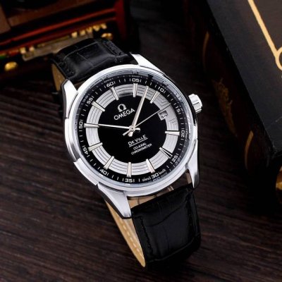 Omega De Ville series, casual business men's models are on the market. Super st