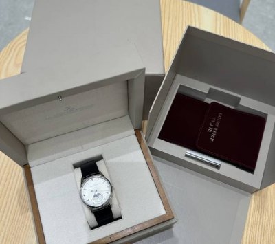 Jaeger-LeCoultre Master Formal Ceiling Jaeger-LeCoultre Ultra-Thin Moon Phase Ma