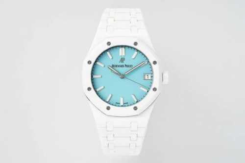 Aps' new Audemars Piguet 15500 all-ceramic model has arrived! Combining ceramic