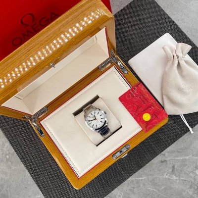 Omega Seamaster Series Men's Model Dial Size 41Mm Is Moderate! The Case And Stra