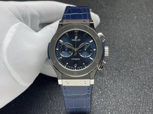 Hublot Classic Fusion series, diameter 45mm, case 316L stainless steel, wear-re