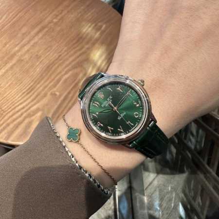 Rolex 1970s Vintage Limited Edition Watch. Skilled at blending vintage elements - Click Image to Close