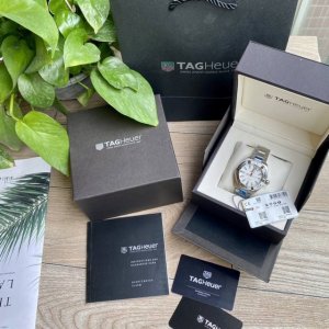 New, original Tagheuer Aquaracer men's watch. ~41mm case diameter, sapphire cry