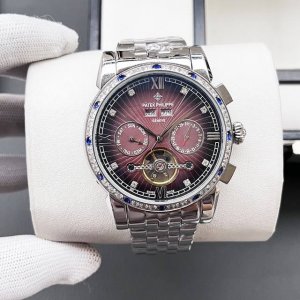 Patek Philippe - Premium Men's Watch, exuding elegance and sophistication. Featu