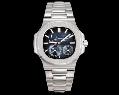 K The overbearing CEO is here! The Patek Philippe 5712Gr is here! It features th