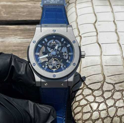 Latest: Hublot's latest minimalist design. Type: Premium Men's Watch. Strap: Mal