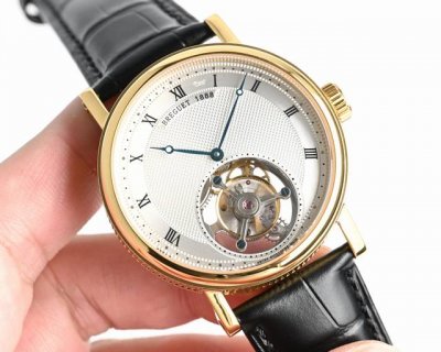 Uniform price: 224 years ago, Mr. Abraham-Louis Breguet created the tourbillon s