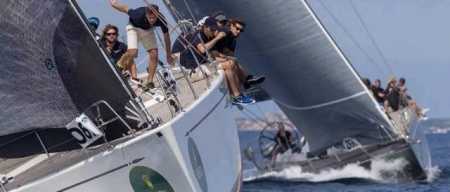 The Yacht-Master is a professional nautical watch suitable for water sports and - Click Image to Close