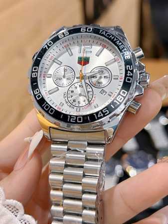 TAG Heuer chronograph quartz watch, equipped with original movement, sapphire c - Click Image to Close
