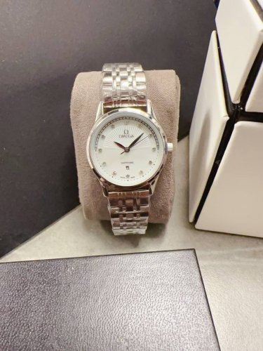 piece + 20 steel strap 20 Omega fashionable ladies' quartz watch, a watch with