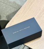 I was amazed by the real Dw watch! The white dial and gold strap are such a perf