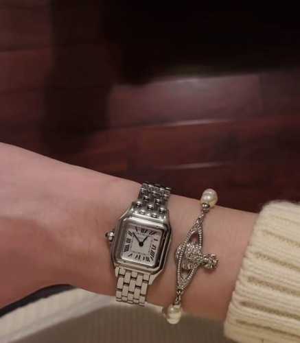 Cartier Cheetah series must-have classic quartz movement 30 meters water resista