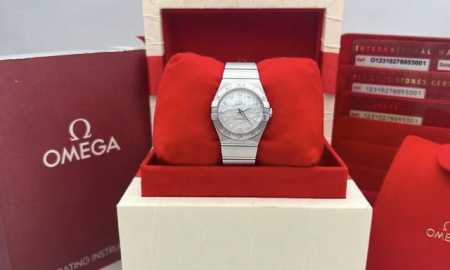 Omega Constellation Series 123.10.27.60.55 Ladies' Quartz Watch, Case Diameter: - Click Image to Close