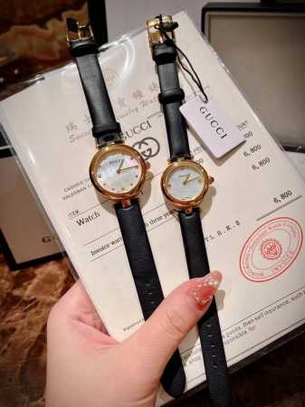 Synchronized with the highest version, this super exquisite retro gold trendy wa - Click Image to Close