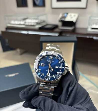 So, in some occasions, it is not convenient for them to wear these watches. So h - Click Image to Close